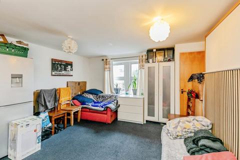 1 bedroom flat for sale, Church Road, St. George, Bristol, Somerset, BS5