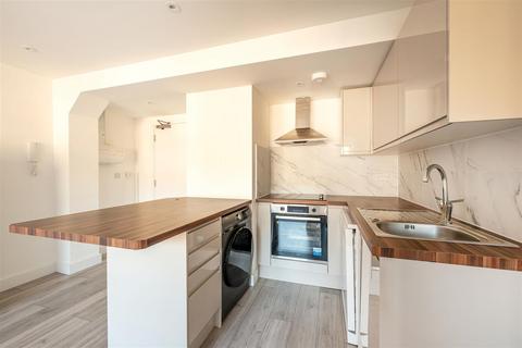 1 bedroom apartment to rent, 28-32 Desborough Street, High Wycombe HP11