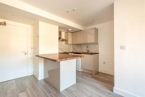 1 bedroom apartment to rent, 28-32 Desborough Street, High Wycombe HP11