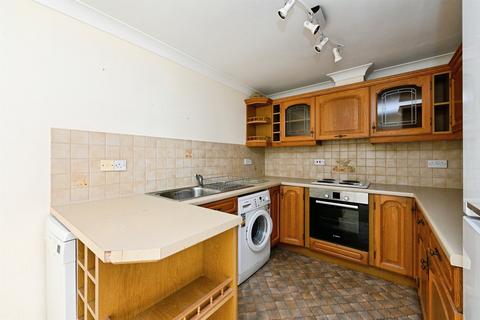 2 bedroom ground floor flat for sale, Kings Lynn Road, Hunstanton