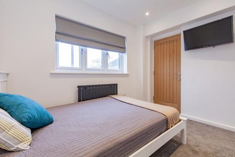 1 bedroom in a house share to rent, Montagu Road, Oxford
