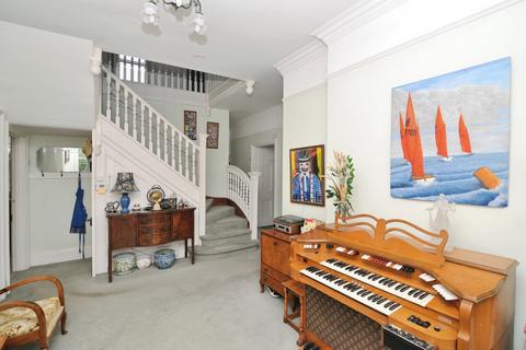 7 bedroom detached house for sale, Bellhurst Road, Robertsbridge, East Sussex, TN32