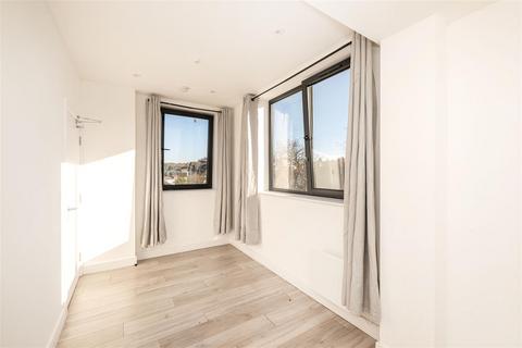 2 bedroom apartment to rent, 28-32 Desborough Street, High Wycombe HP11