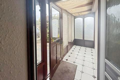2 bedroom semi-detached bungalow for sale, Carpenders Avenue, Watford