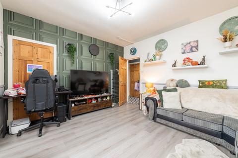 3 bedroom flat for sale, Hatton Place, Rattray PH10