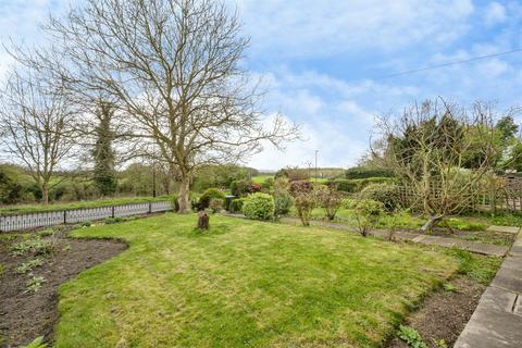 3 bedroom character property for sale, Lidget Lane, Hickleton, Doncaster