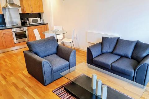 1 bedroom flat to rent, Crown Point Road, Leeds, UK, LS9