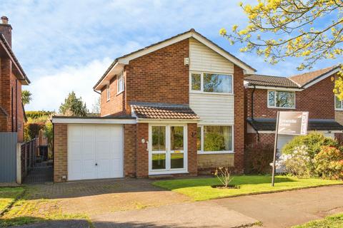 3 bedroom detached house for sale, Dalehead Road, Leyland, Lancashire, PR25