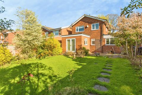 3 bedroom detached house for sale, Dalehead Road, Leyland, Lancashire, PR25