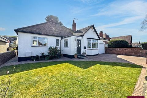 4 bedroom detached bungalow for sale, Plas Avenue, Prestatyn, Denbighshire LL19 9NH