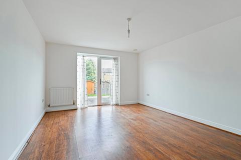 4 bedroom terraced house for sale, Adams Drive, Willesborough, Ashford, Kent, TN24