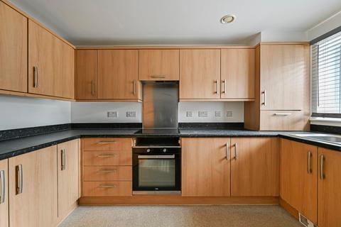 4 bedroom terraced house for sale, Adams Drive, Willesborough, Ashford, Kent, TN24