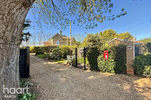 3 bedroom farm house for sale, Manea Road, March