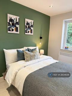 Studio to rent, Keats Way, West Drayton, UB7