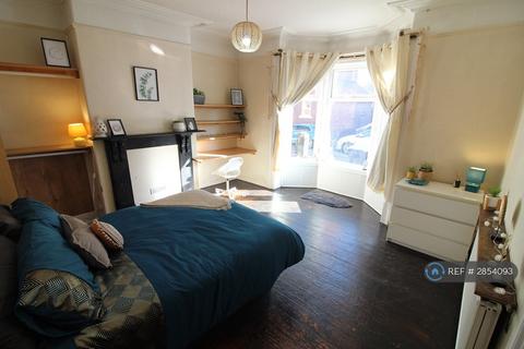 1 bedroom in a house share to rent, Lorne St, Chester, CH1