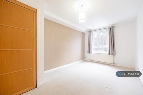 undefined, Bearsden, Glasgow, G61