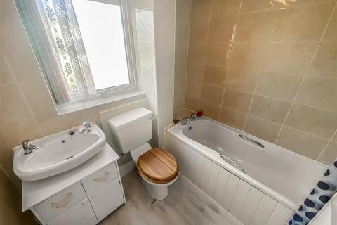 3 bedroom terraced house for sale, St Andrews Close, Aycliffe Village
