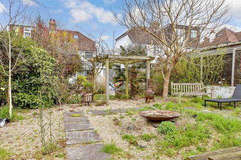4 bedroom semi-detached house for sale, Carden Avenue, Brighton BN1