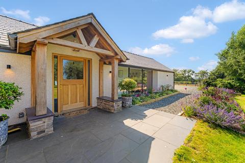 4 bedroom detached house for sale, Caernarfon LL55