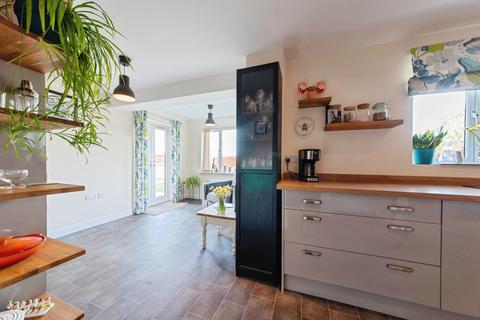 4 bedroom detached house for sale, Thyme Avenue, Bourne PE10