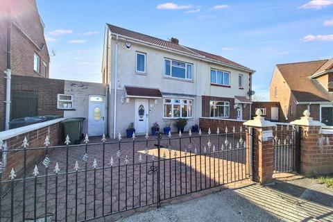 2 bedroom semi-detached house for sale, Aberdeen Drive, Jarrow, Tyne and Wear, NE32 4AY