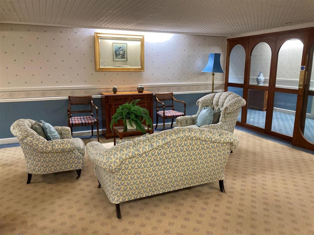 Mp lounge.jpg
