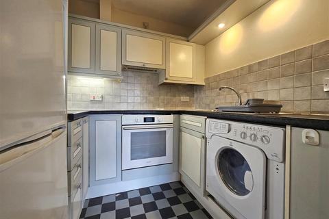 1 bedroom retirement property for sale, Maplebeck Court, Lode Lane, Solihull