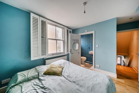 2 bedroom flat for sale, St Johns Way, Archway, London, N19