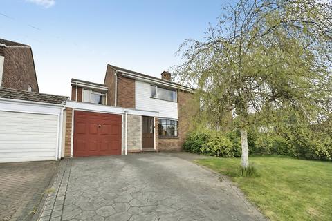 3 bedroom semi-detached house for sale, Hollybank Avenue, Wolverhampton WV11