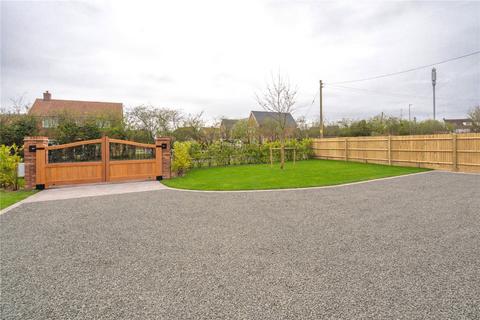 4 bedroom detached house for sale, Park Road, Hellingly, Hailsham, BN27