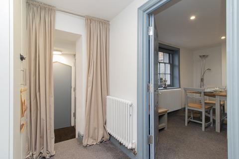 4 bedroom end of terrace house for sale, Trinity Square, Margate, CT9