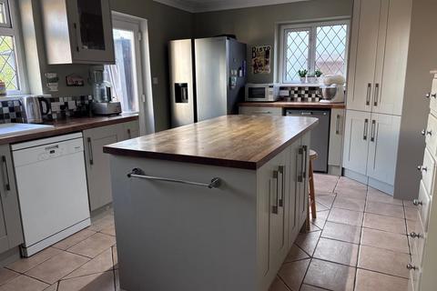 4 bedroom detached bungalow for sale, Lower Higham Road, Gravesend, DA12