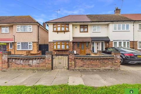 Nelson Road, Rainham RM13