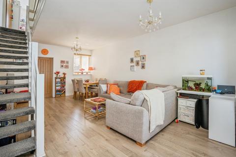 3 bedroom terraced house for sale, Tipner Road, Portsmouth