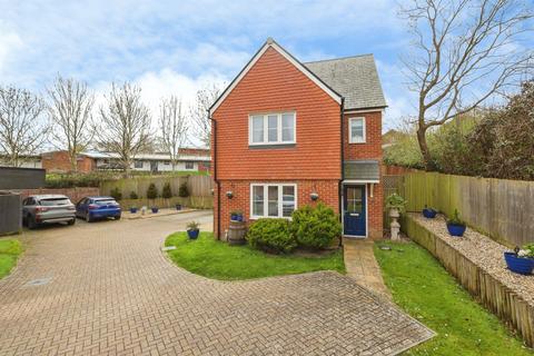 4 bedroom detached house for sale, Viburnum Way, Hailsham