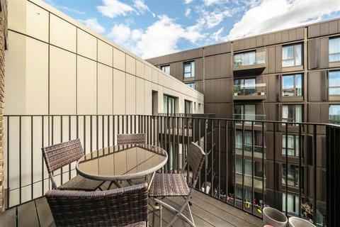 1 bedroom flat for sale, Moulding Lane, London SE14