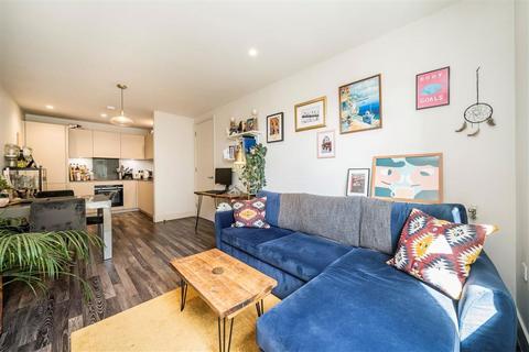 1 bedroom flat for sale, Moulding Lane, London SE14