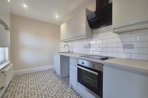 1 bedroom flat to rent, Lower High Street, Stourbridge