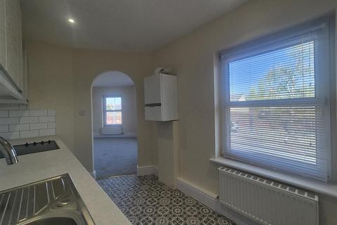 1 bedroom flat to rent, Lower High Street, Stourbridge