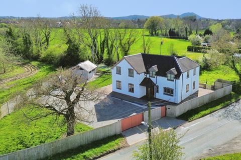 4 bedroom detached house for sale, Wheat Leasows, Telford TF6