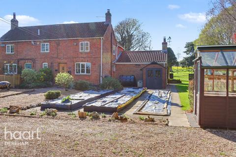 3 bedroom semi-detached house for sale, Bintree Road, Billingford