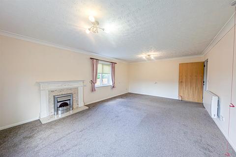 undefined, Ash Grove, Burwell CB25