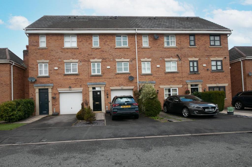 3 bedroom townhouse for sale