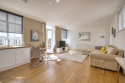 2 bedroom penthouse for sale, Stour Street, Canterbury, Kent, CT1