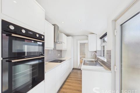 2 bedroom semi-detached house for sale, Lower Court Road, Epsom, KT19