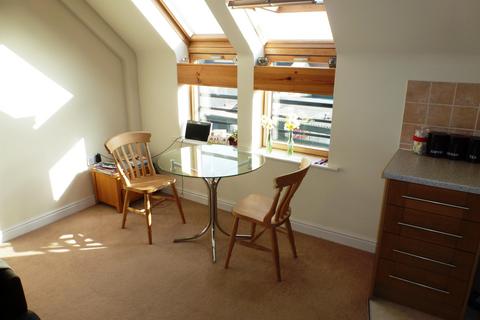 2 bedroom flat to rent, Friars Mews, Friars Lane, Lincoln