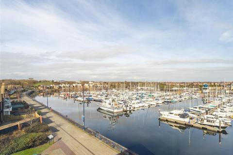undefined, Commissioners Wharf, North Shields