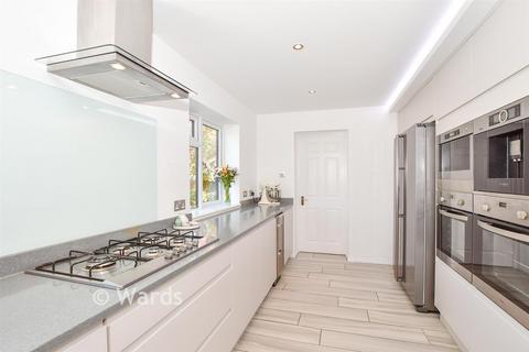 5 bedroom detached house for sale, Rocks Close, West Malling ME19