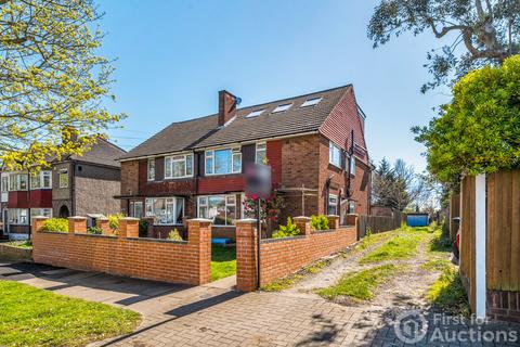 2 bedroom maisonette for sale, Broadlands Road, Bromley