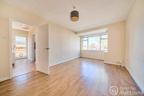 2 bedroom maisonette for sale, Broadlands Road, Bromley